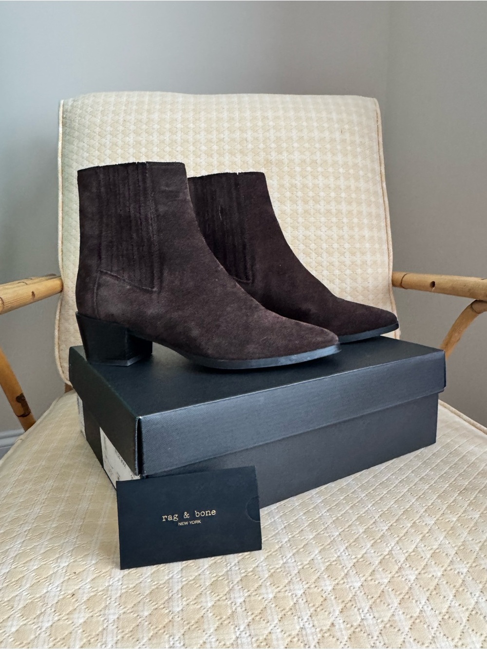 🔹 New! Rag & Bone Rylee Mocha Suede Chelsea Boots Chocolate Brown Size 8 - Picture 3 of 12